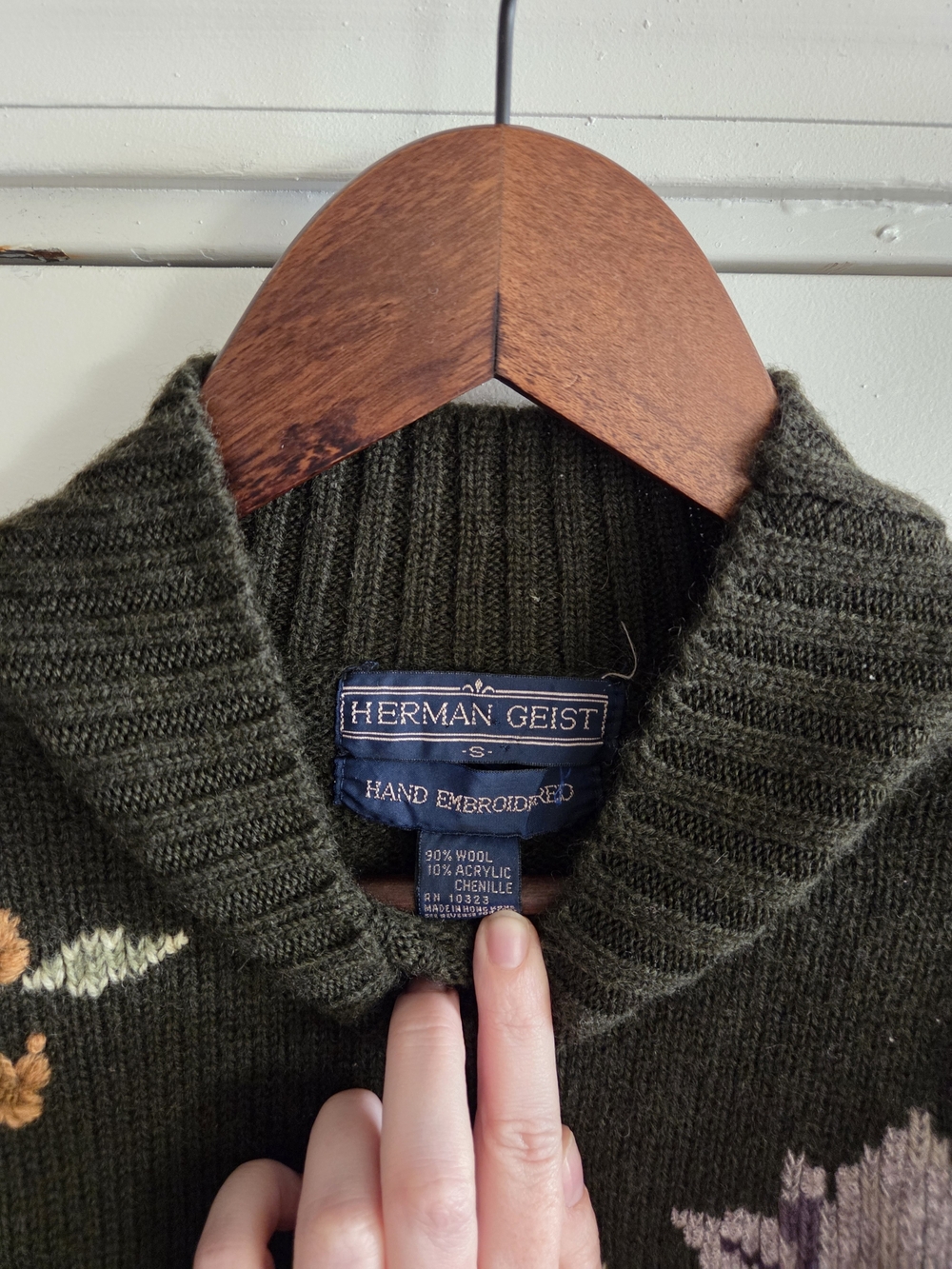 Hummingbird Green Wool Sweater - Picture 2 of 8